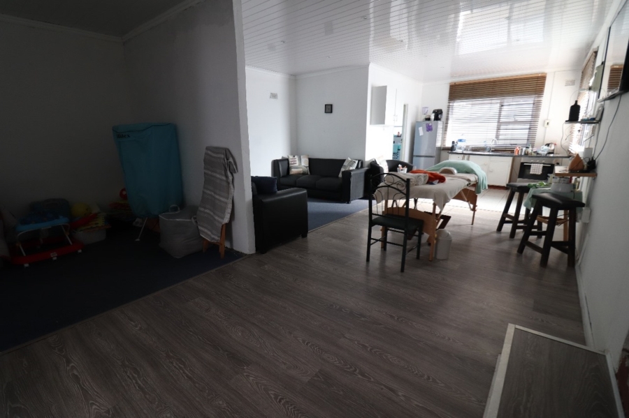 4 Bedroom Property for Sale in Strandfontein Western Cape